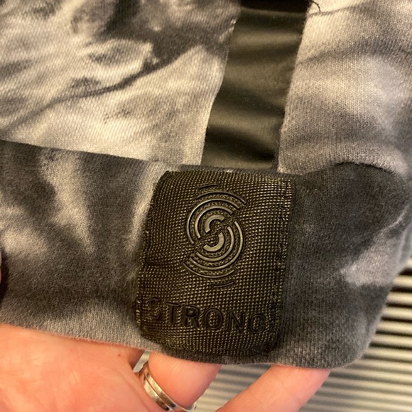 Zumba Strong Hoodie - Picture 7 of 10